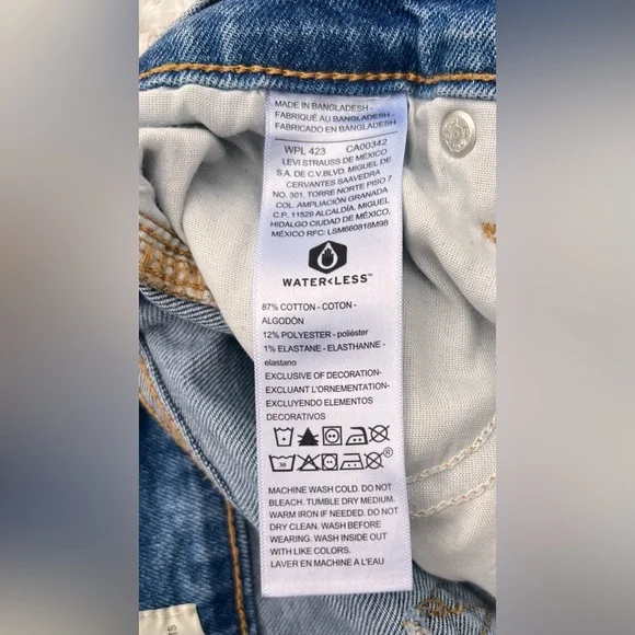 Levi’s High Rise Festival Light Blue Wash Denim Cutoff Frayed Cuffed Hem Shorts - Picture 5 of 11